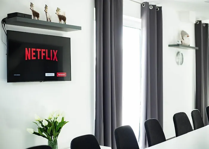 Laura Apartmanhaz