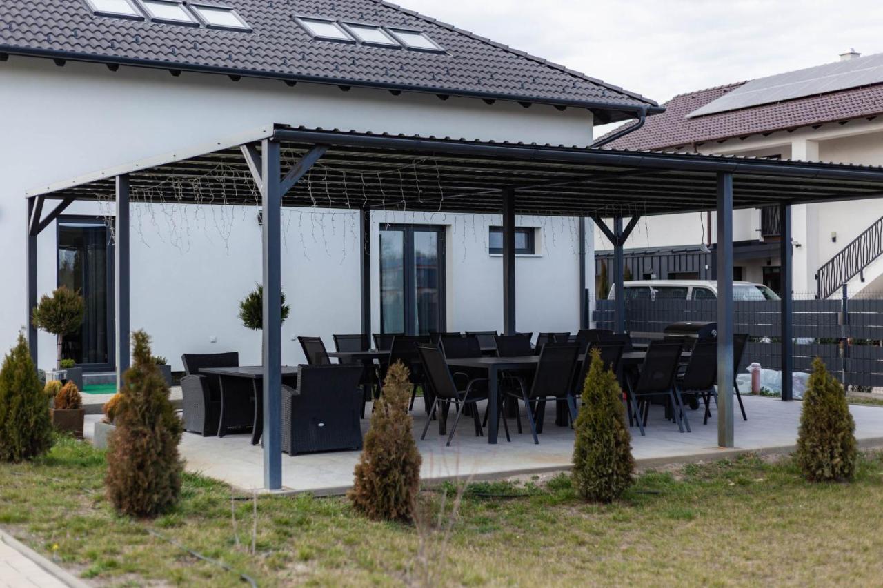 Laura Apartmanhaz Apartment